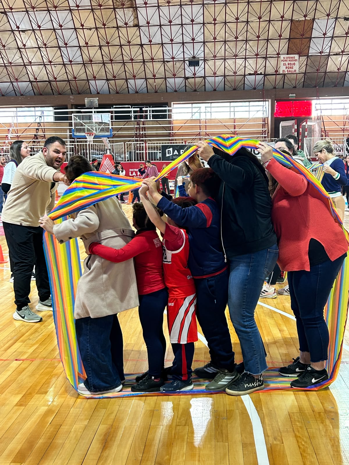Jornada Recreativa: Azul vs. Rojo, una mañana para compartir en familia